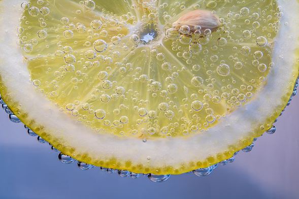 1 Ay Boyunca Limonlu Su İçmek Bakın Vücutta Nasıl Bir Etki Yaratıyor