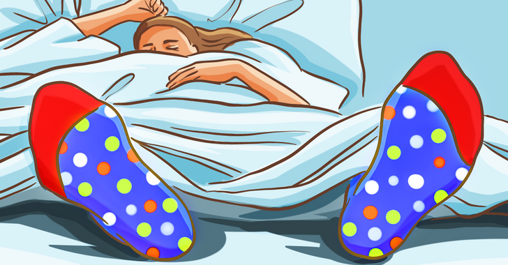 Gece Uyurken Çoraplarınızı Isıtıp Öyle Giyin Neden mi